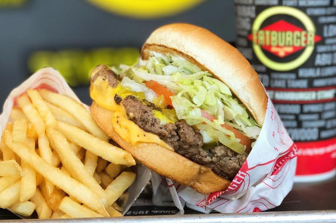 fatburger   cheeseburger