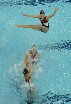 Unfinished Synchrony: the contortions of synchronized swimming | the ...