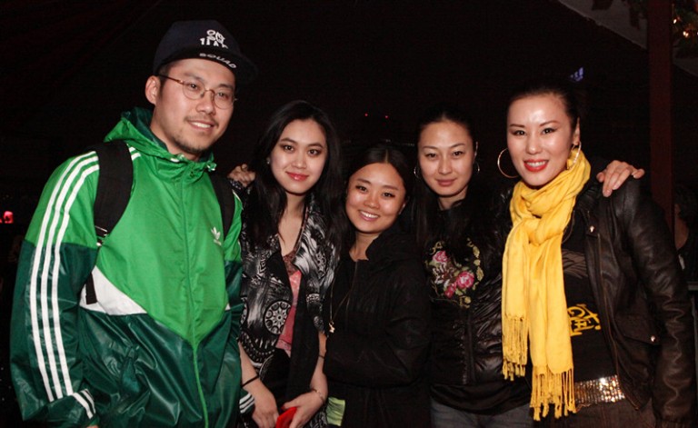 actress_producer_ai_wan_with_friends.jpg