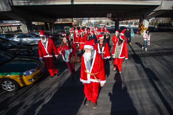 santacon-2_600x399.jpg