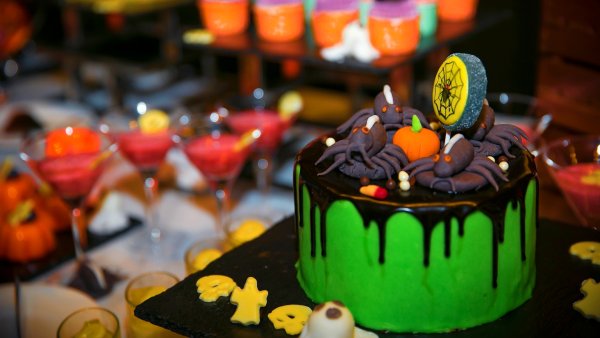 Halloween cake