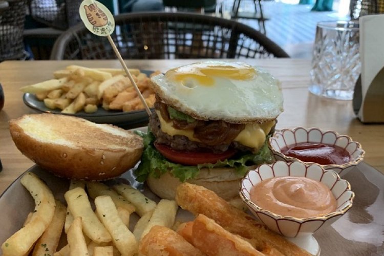 Brand Spankin&#039; New Fat Tiger Burger in Shuangjing is Worth Going Out of Your Way to Try