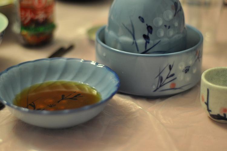Impress Your Thanksgiving Guests with Mulled Chinese Yellow Wine 
