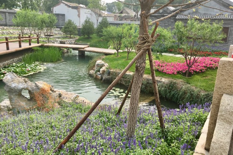 Beijing&#039;s Mystery Canal: Centuries-Old Brook Reimagined in Qianmen Neighborhood