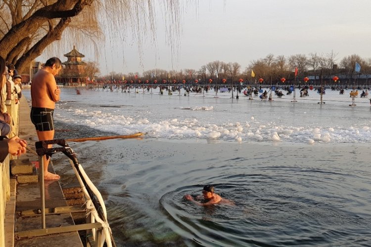Beijing Olympian: Plunging the Icy Depths With Houhai&#039;s Fearless Winter Swimmers