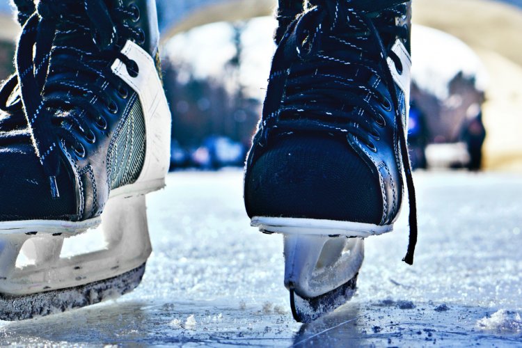 places to buy ice skates
