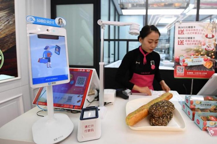 Facial Recognition Tech Could Make Cash Toast at Beijing Bakeries