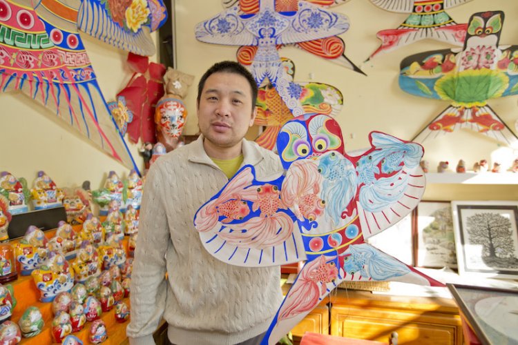R History on a String: How Chinese Kite Flying, and Kite Watching, is so Much More than a Hobby