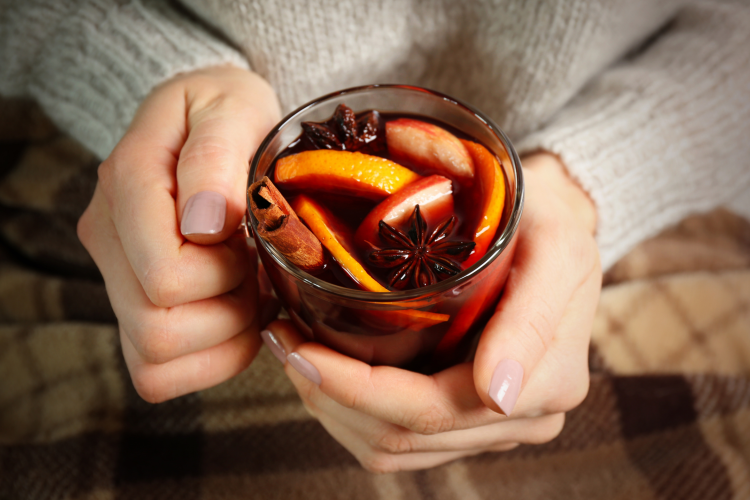 Warm Up With Mulled Wine Delivery From These Places Pt.1