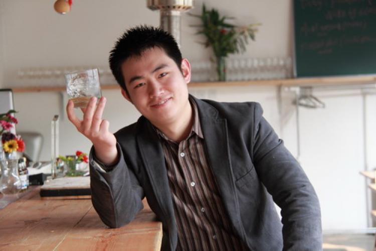 Is This Beijing&#039;s Brainiest Bartender? Jeff Ji