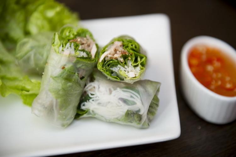 Four Scores: 4corners Offers Vietnamese at Houhai Four Scores: 4corners Offers Vietnamese at Houhai
