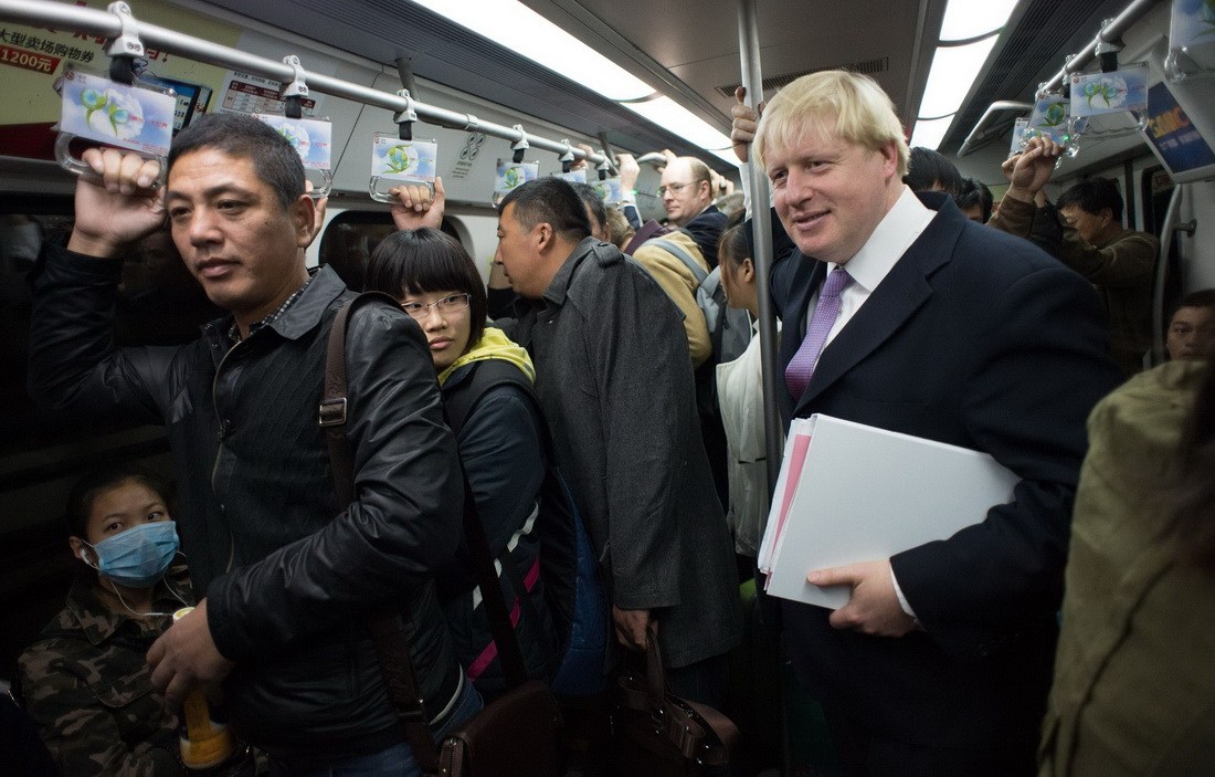 How Not to Be an A-Hole on the Beijing Subway