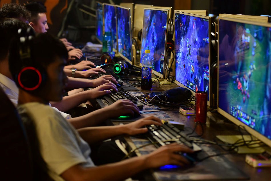 China Takes Aim At Video Games Amidst Rise In Gaming Addiction The 