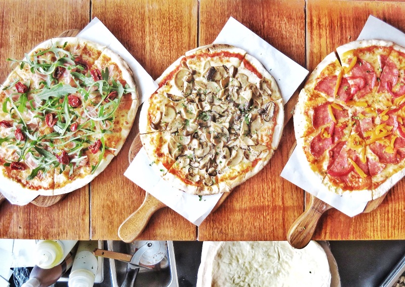 The Deep Dish: Delicate Roman-Style Pizzas and Unpretentious Vibes at East Hotel's Xian