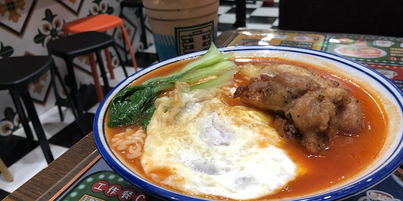 Cheap, Authentic Hong Kong Eats Fill the Menu at Thirteenth Block Tea Stall