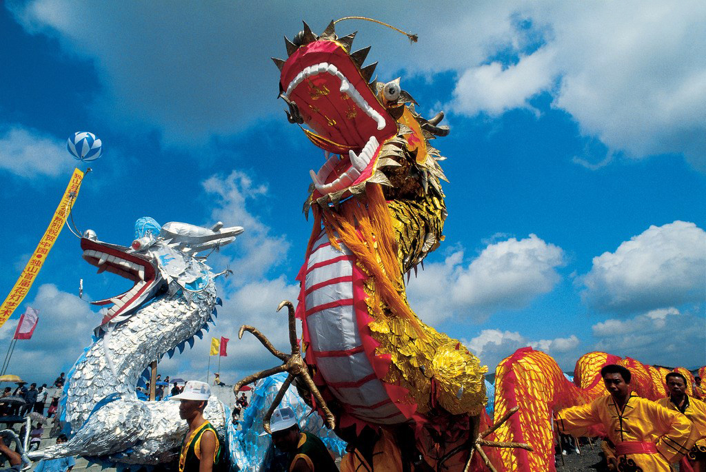 All About Dragon Boat Fest: Traditions, Food, and the Elusive Dragon Boat  Race | the Beijinger