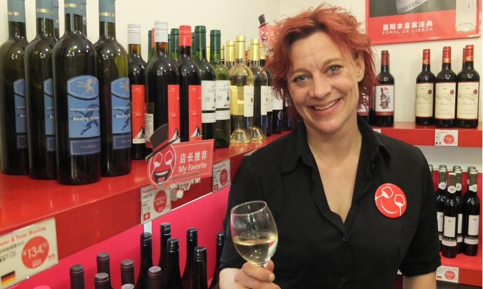 Chin-Chin to a Happy Life With CHEERS Founder Claudia Masüger