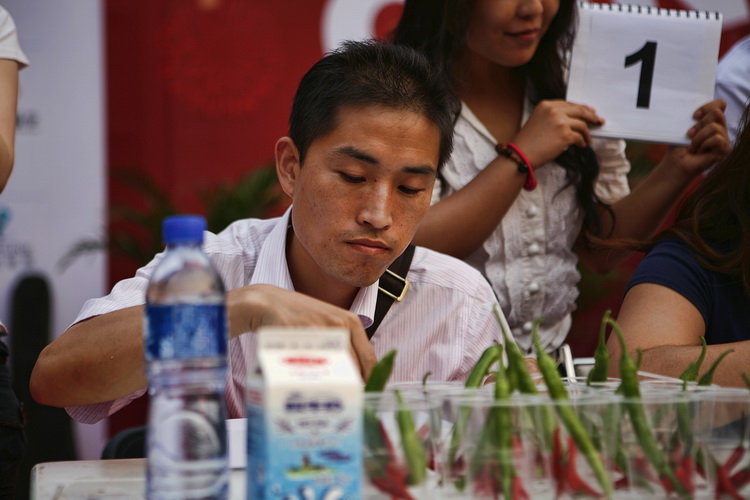 Hot Pepper Eating Contest Photo 31