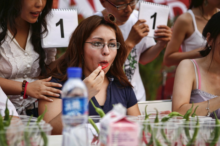 Hot Pepper Eating Contest Photo 32