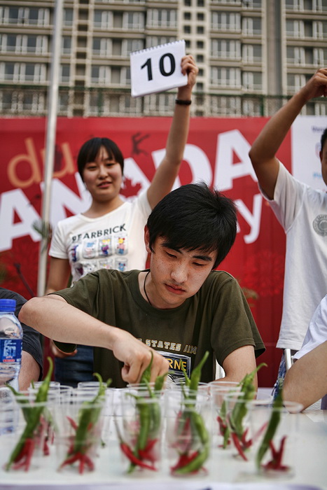 Hot Pepper Eating Contest Photo 42