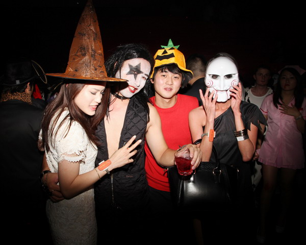 SparkHalloween09