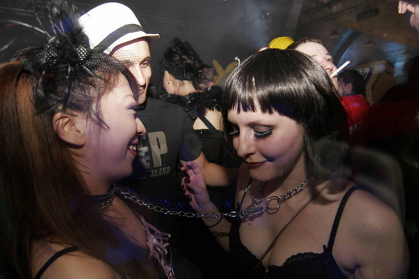 YEN_Fetish_Halloween_2010_706_Beijing_34